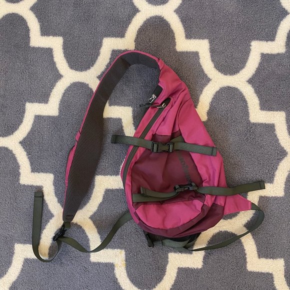 Patagonia Handbags - Patagonia Pink Atom Sling one shoulder Backpack
